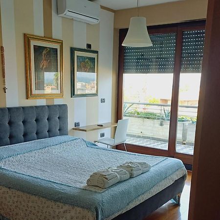 سان بنيديتّو ديل ترونتو Villa Angela المظهر الخارجي الصورة